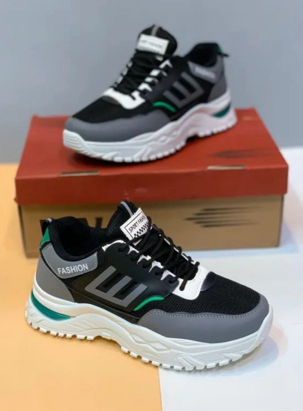 HIGH QUALITY WALK SHOES FOR MEN JOGGERS
